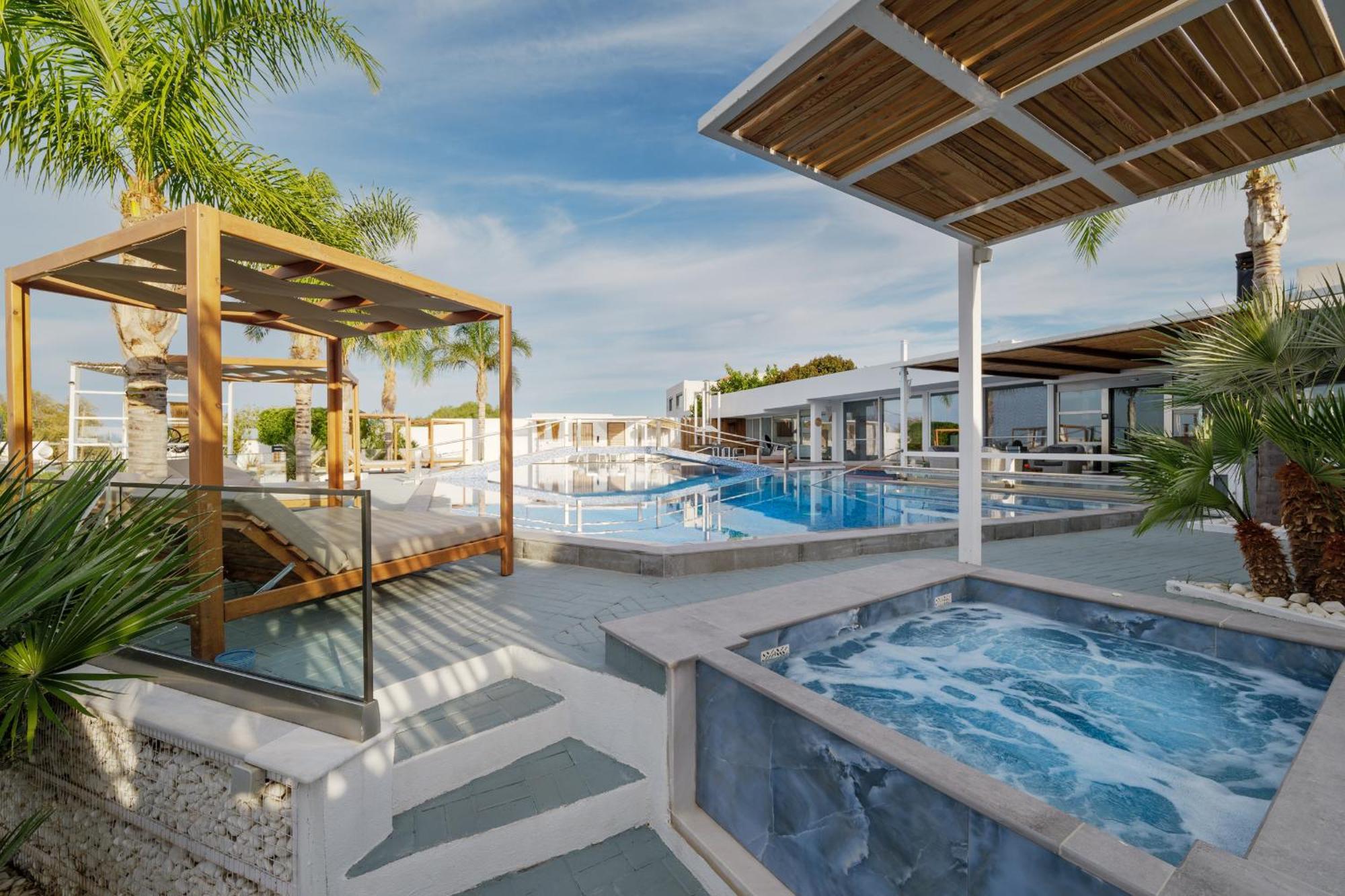 White Luxury Villa Khersónisos Eksteriør bilde