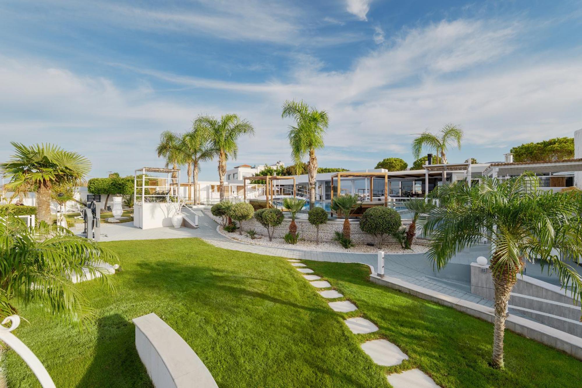 White Luxury Villa Khersónisos Eksteriør bilde